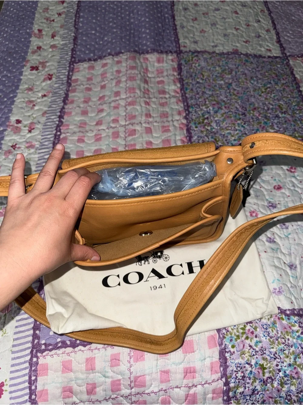 Coach vintage rambler Crossbody Bag in Caramel Tan